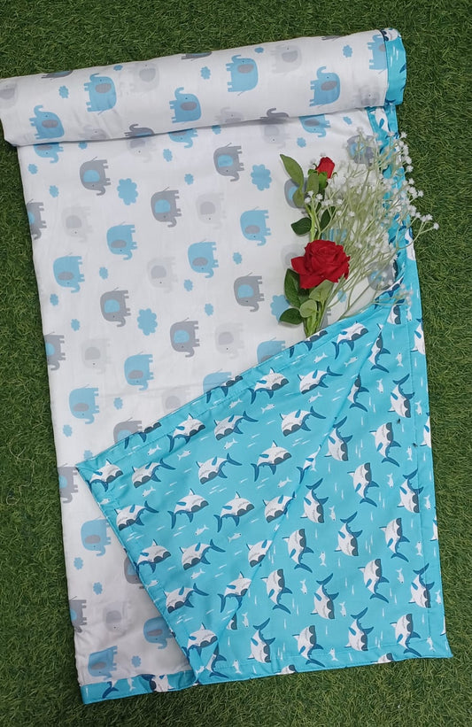 Splash & Safari Snuggles Reversible Dohar